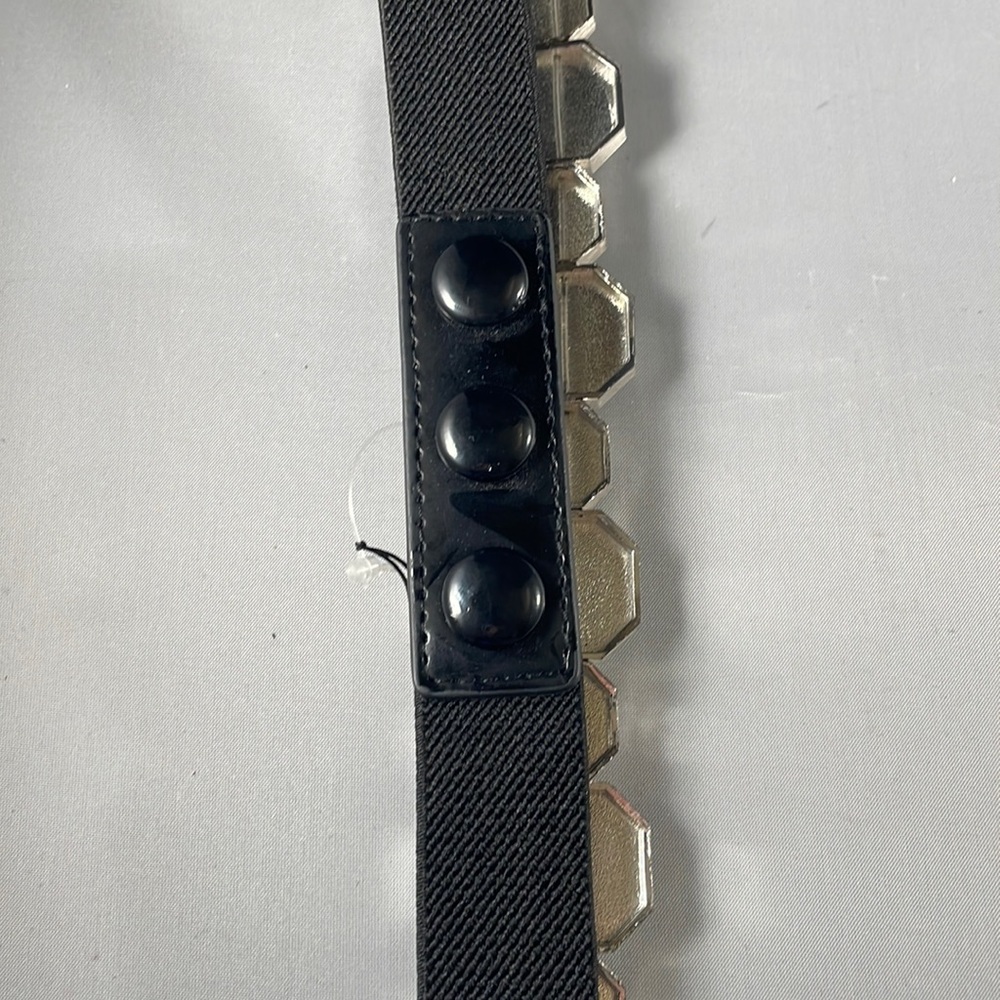 Geometric stretch black and  silver metal belt - 37” - Picture 4 of 4